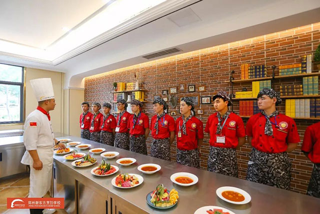 郑州新东方烹饪学校学厨师