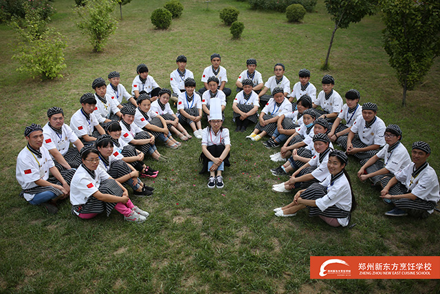 郑州新东方学厨师.jpg