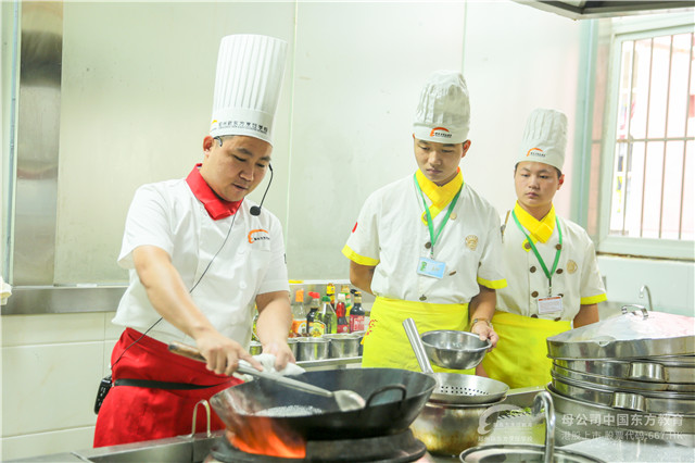 郑州新东方学厨师 (2).JPG