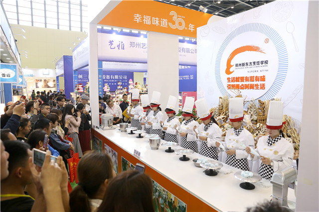 蒙眼裱花 (3).JPG