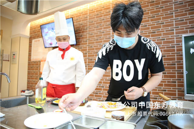 西餐体验课 (1).JPG