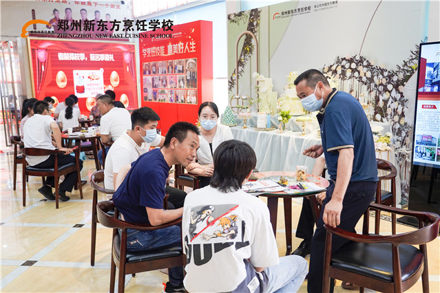 1前台火爆.jpg
