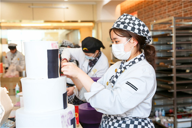 郑州新东方学生 (8).JPG