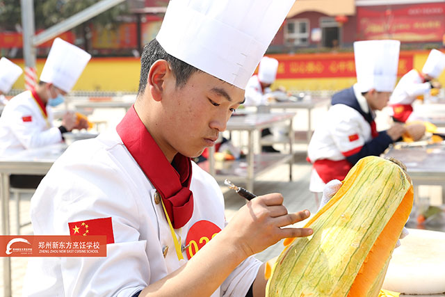 郑州新东方雕刻比赛现场