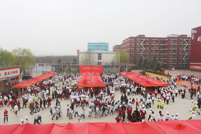 “BOSS来了”大型烹饪人才招聘会现场