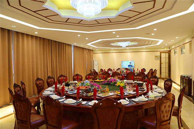 ������Ʒչ