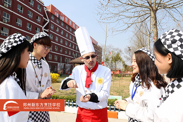 米其林教师空降郑州新东方 与你共话美味人生
