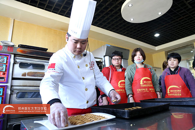 ֣���¶������������