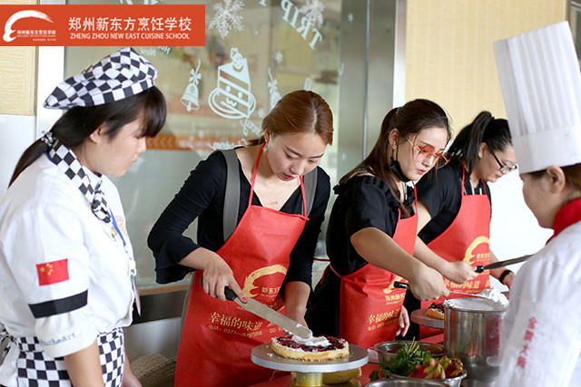 郑州新东方母亲节体验课