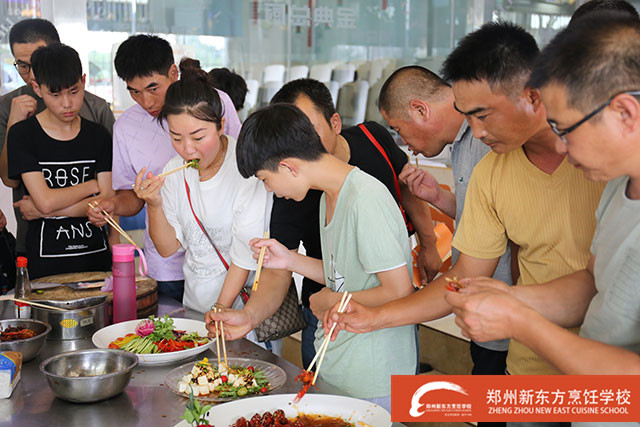 ֣���¶����в���ʳ�����