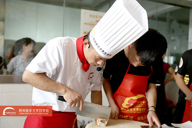 ��ʳ�����������Լ����ʦ�����������ݣ�