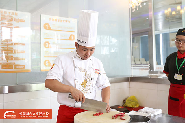 ֣���¶����в������