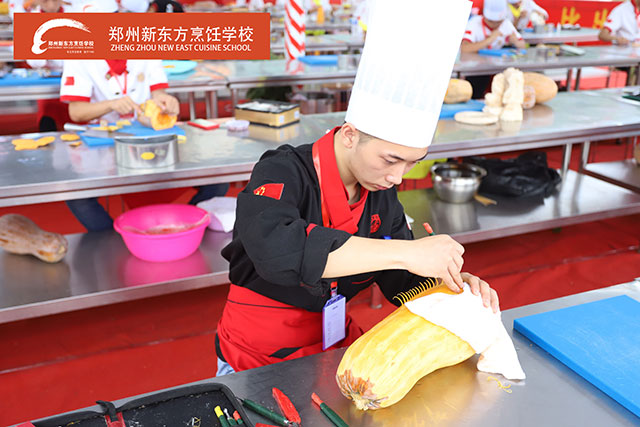 ֣���¶��������