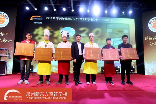 ���Ƚ��н���