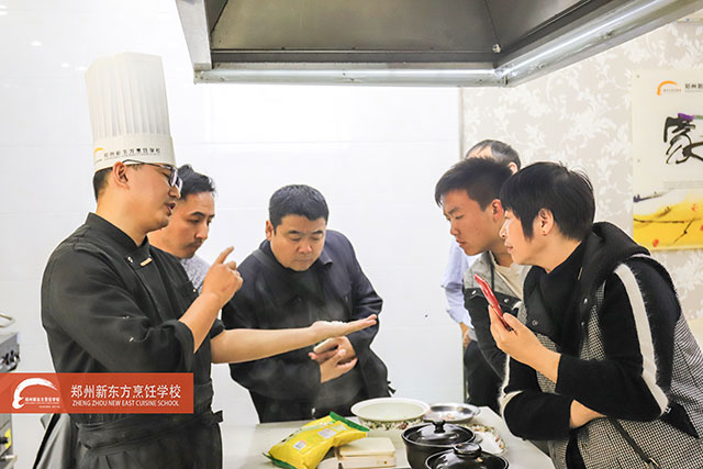 ֣���¶�����ʹ�ҵ������