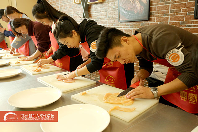 ֣���¶������������