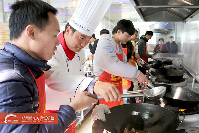 ֣���¶����в������