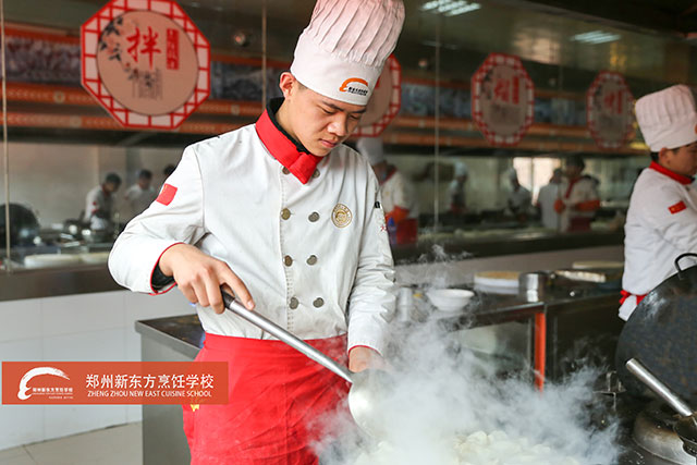 郑州新东方冬至包饺子