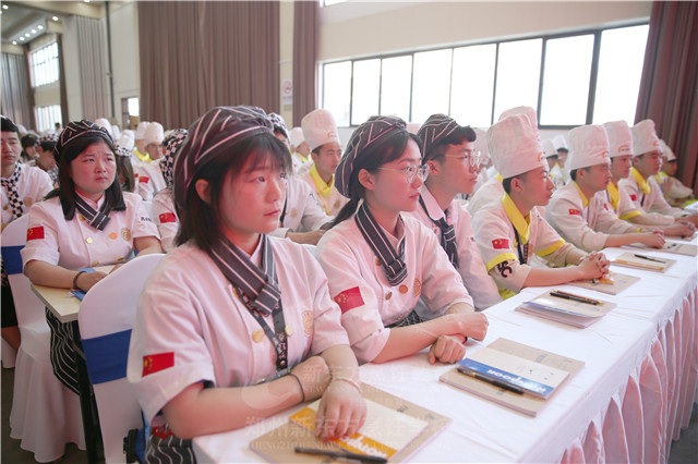 ֣���¶��������ܳ������ֳ� (3).jpg