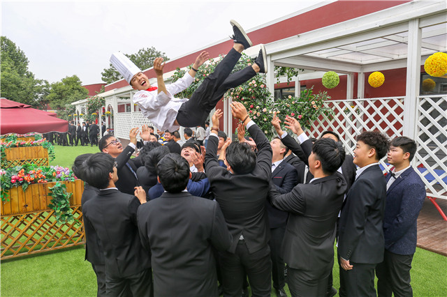 ֣���¶�����ҵ���� (2).jpg