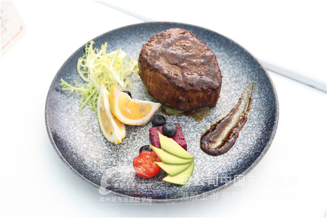 郑州新东方烹饪大赛之西餐比赛 (39).JPG