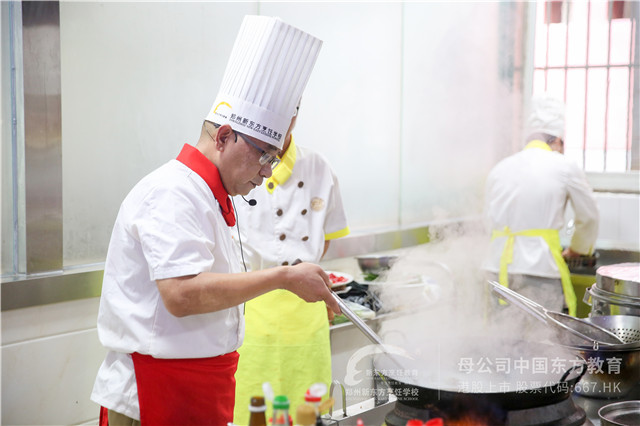 郑州新东方中餐体验课 (10).JPG