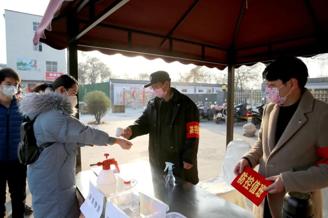 抗击疫情郑州新东方在行动