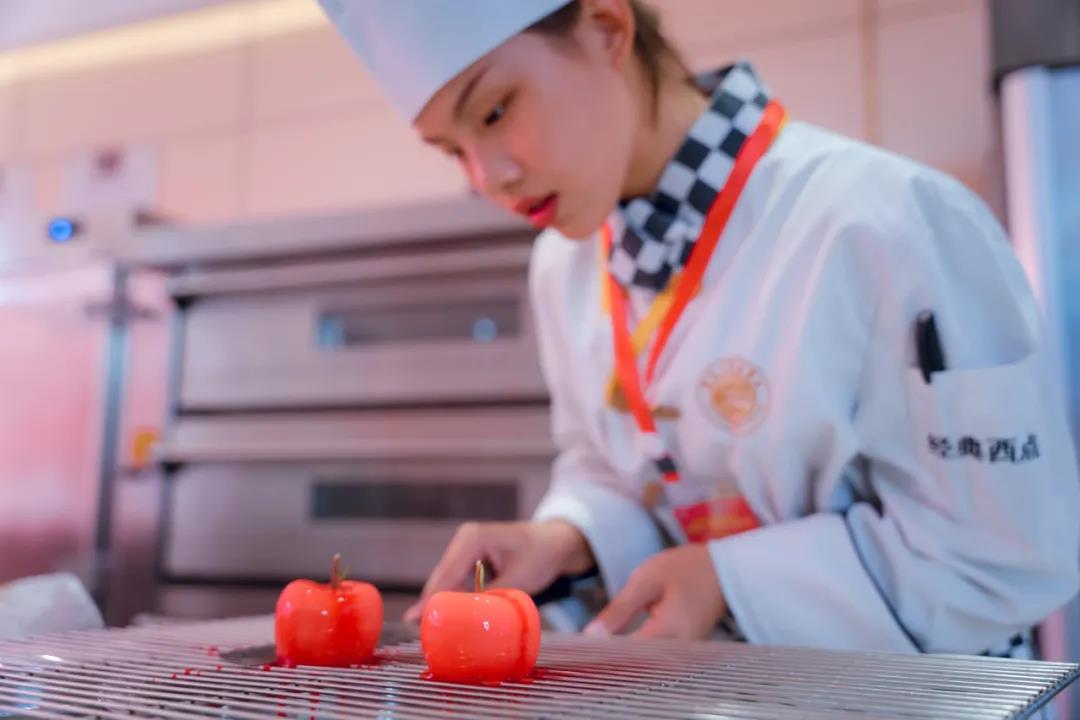 ֣���¶���ѧ���� (5).jpg