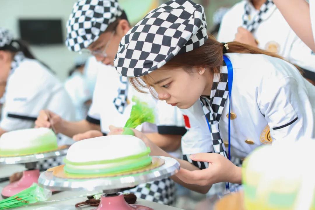 郑州新东方学厨师